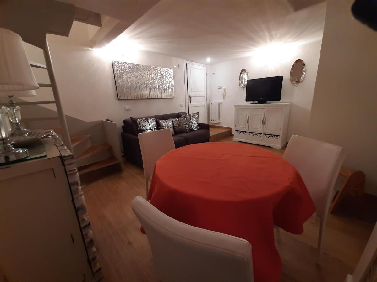 Apartment Navona House Rome