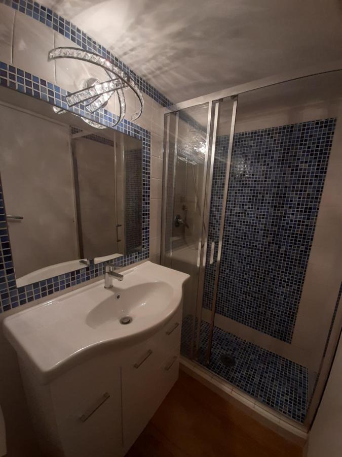 Navona House *